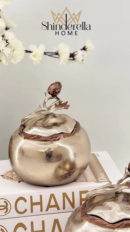 مضيفة صنوبر حجم وسط ✨