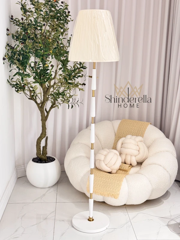 سايد لامب ديكور ذهبي وابيض