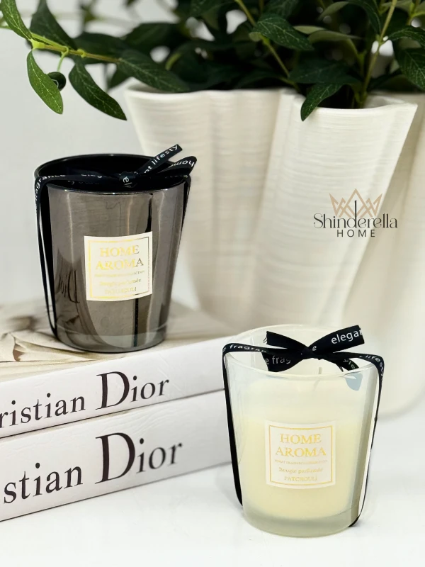 شمعة ابيض  مع 3 فتايل حجم صغير